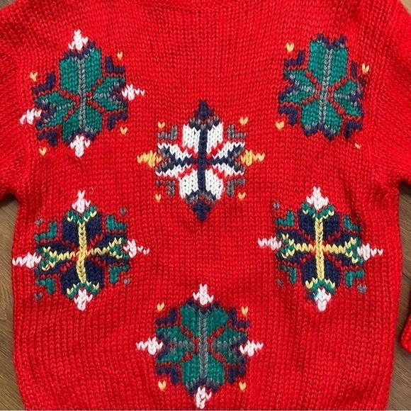 Red Knit Mock-Neck Christmas Holiday Sweater (M) - Picture 2 of 3